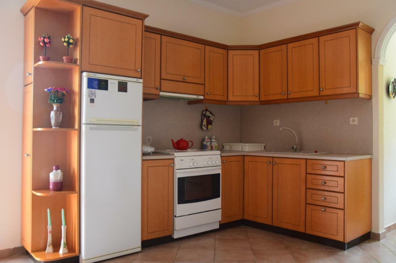 Areti'S Apartment อายีโอส เยออร์ยิโอส ปากอน ภายนอก รูปภาพ